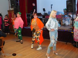 Künstler helfen Kinder - Mit Musik zur Menschlichkeit